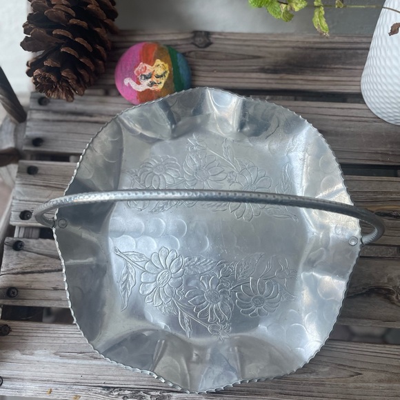 Sale‼️Aluminum Basket Farber & Shlevin IncEUC-Vintage Hand Wrought 1432_As Is - Picture 3 of 6